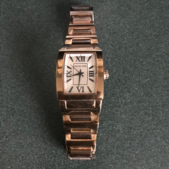 Michael Kors Rose Gold-tone Women’s Watch MK-5969 - Picture 10 of 15